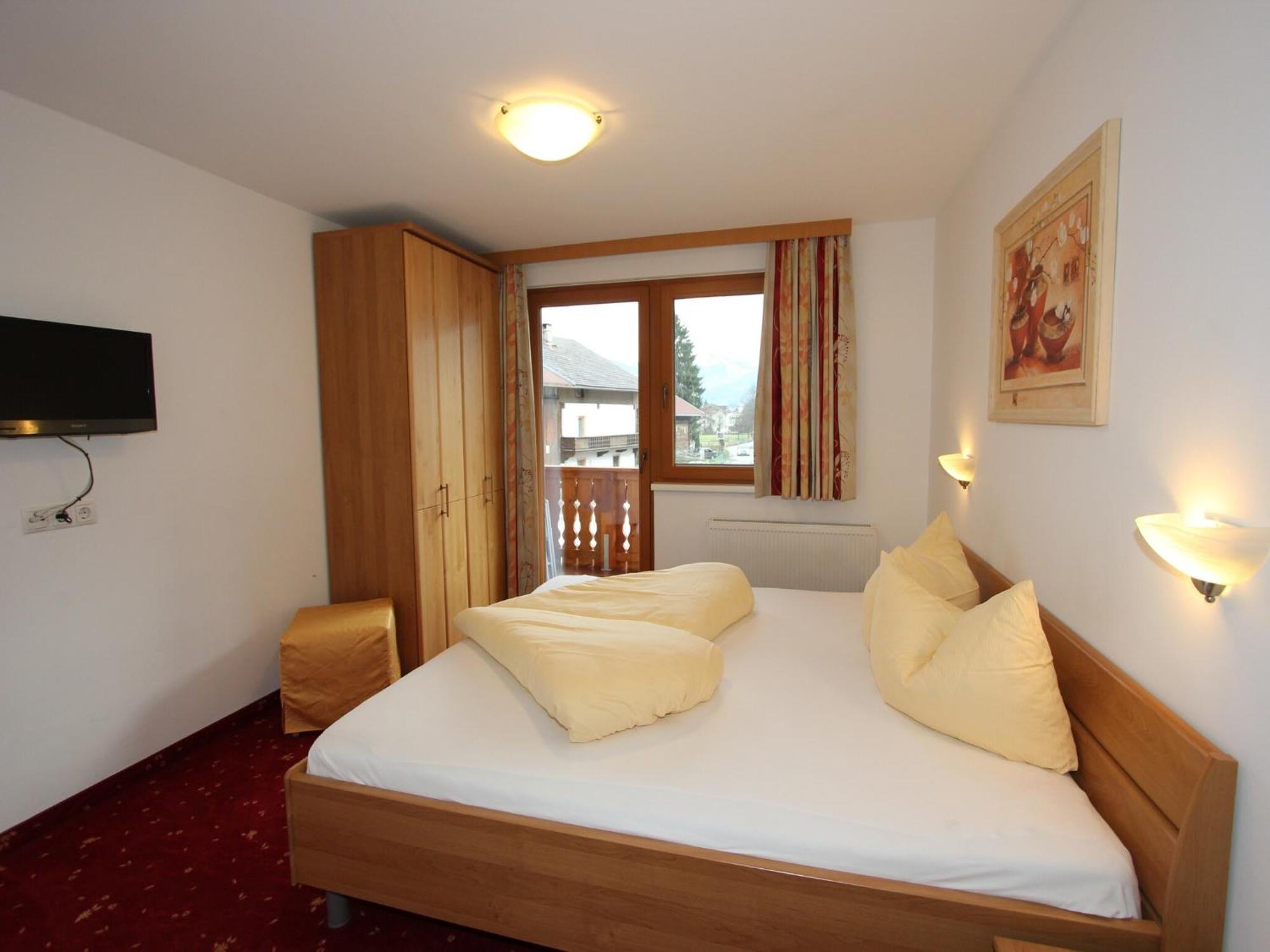 Spacious Apartment In Uderns Near Ski Area Εξωτερικό φωτογραφία
