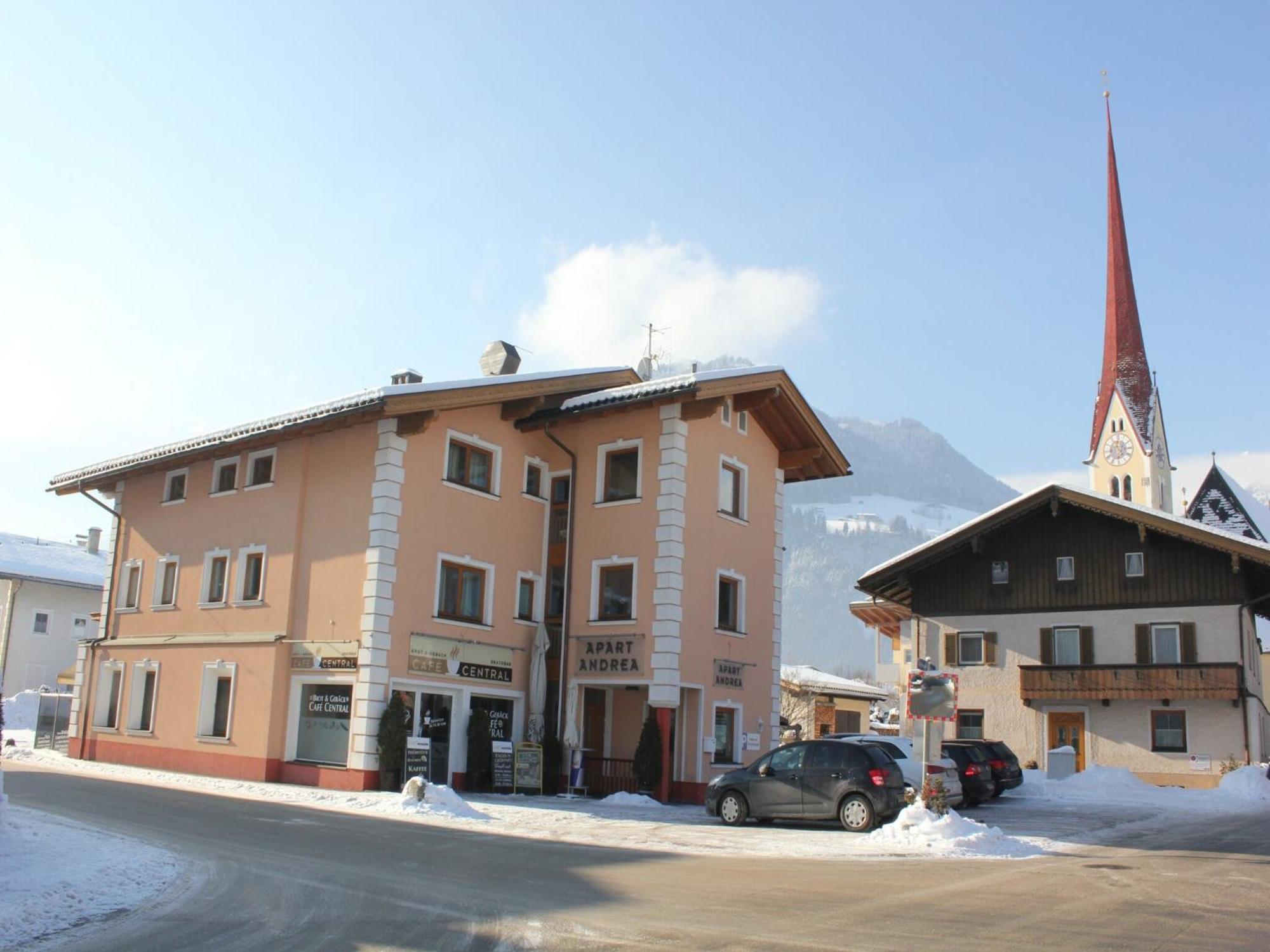 Spacious Apartment In Uderns Near Ski Area Εξωτερικό φωτογραφία
