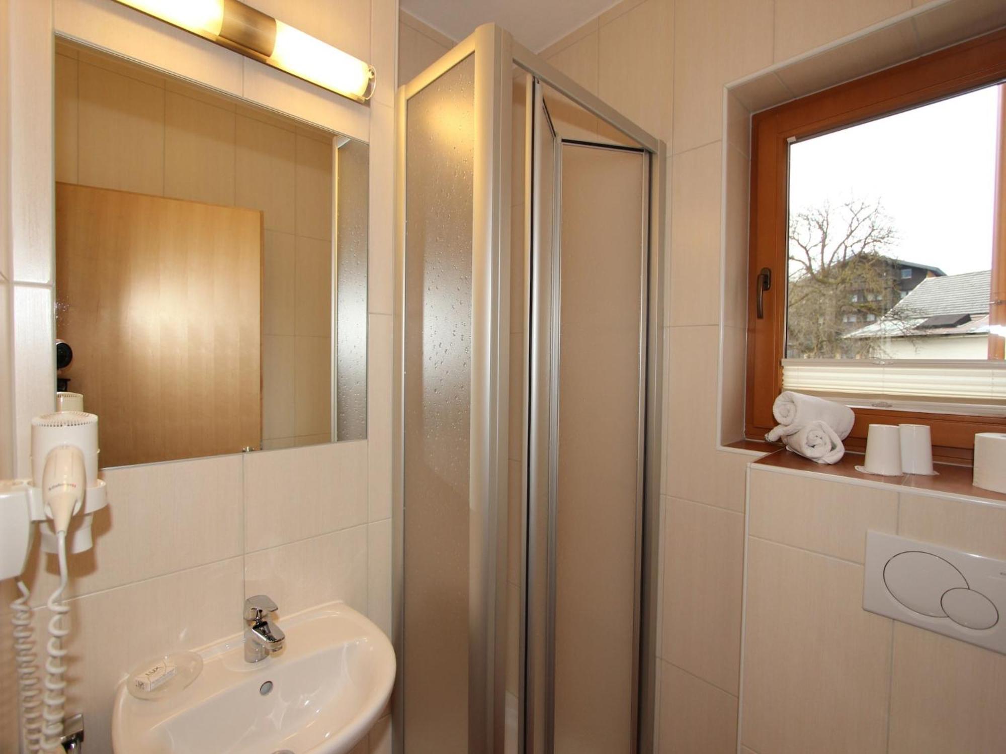 Spacious Apartment In Uderns Near Ski Area Εξωτερικό φωτογραφία