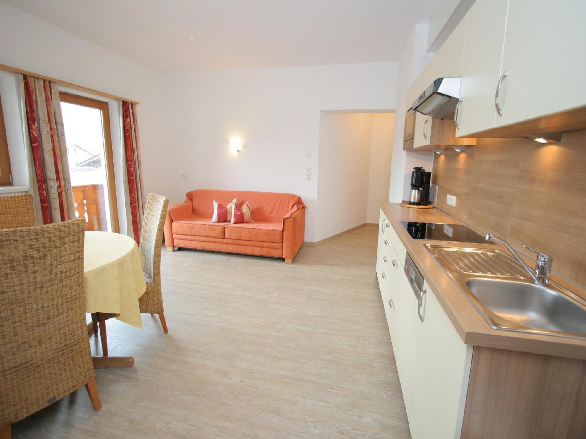 Spacious Apartment In Uderns Near Ski Area Εξωτερικό φωτογραφία